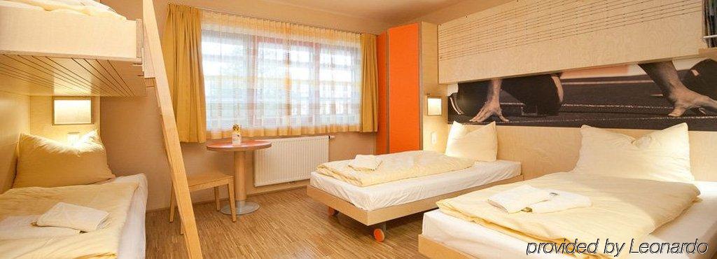 Jufa Hotel Leibnitz Rom bilde