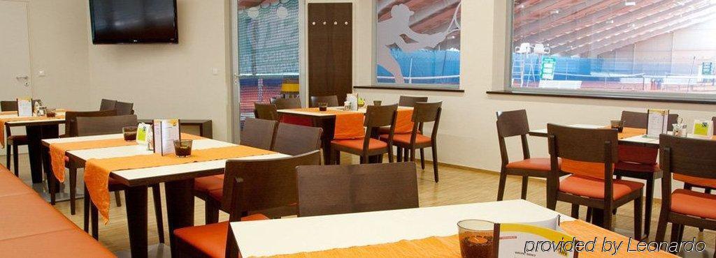 Jufa Hotel Leibnitz Restaurant bilde